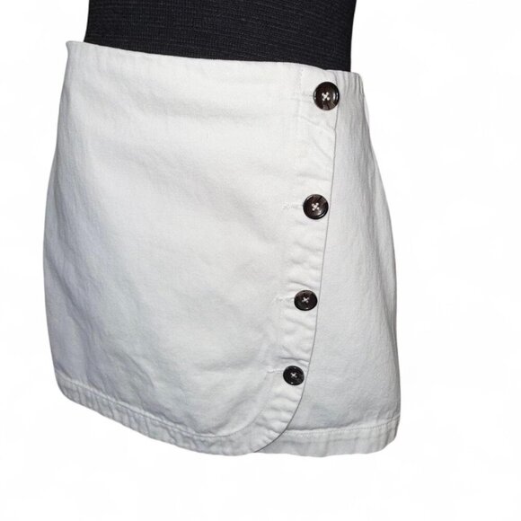 BDG White Denim Wrap Button Up Mini Skirt Size Small - Picture 5 of 7